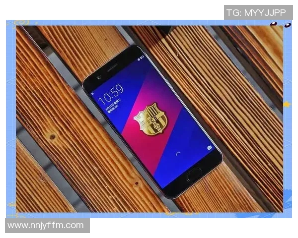 手机壳设计灵感来自足球明星OPPO助力球迷时尚潮流新选择